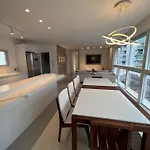 3 Suites Com Vista Pro Mar Em Balneario Camboriu!