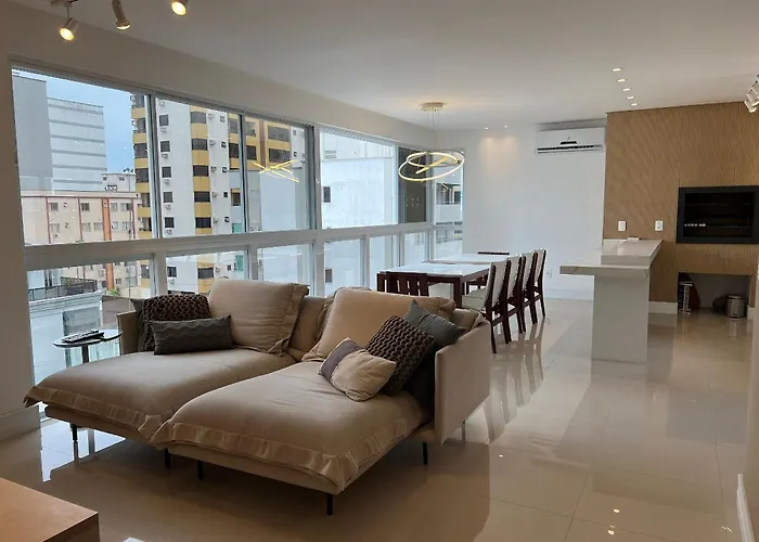 3 Suites Com Vista Pro Mar Em Balneario Camboriu!