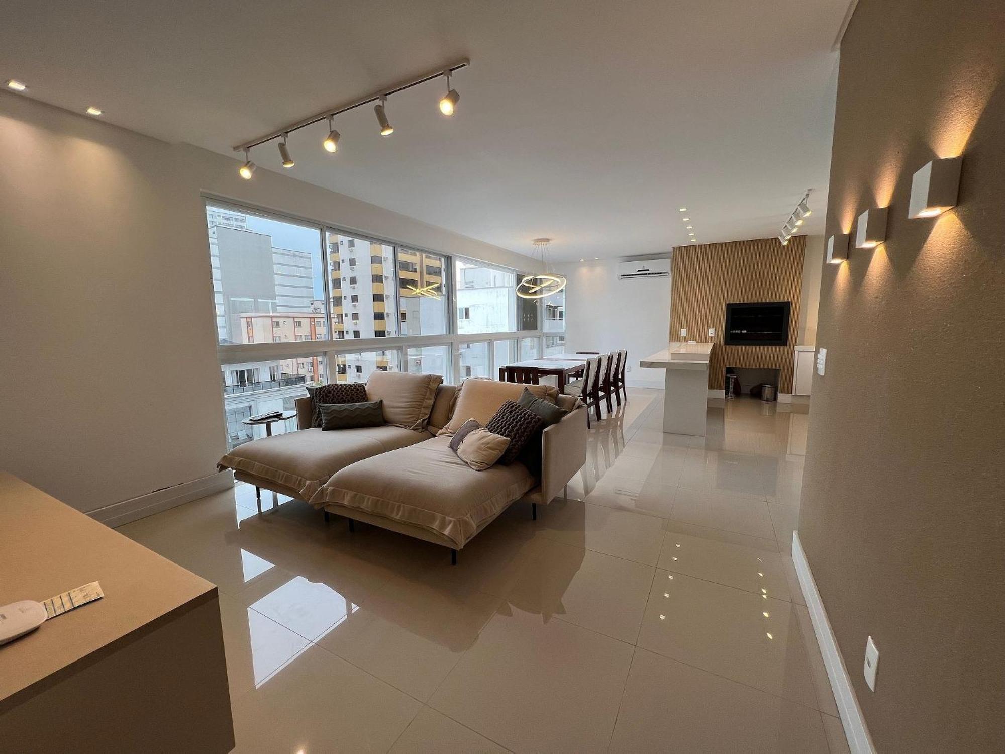 Apartamento 3 Com Vista Pro Mar Em Balneario Camboriu! *